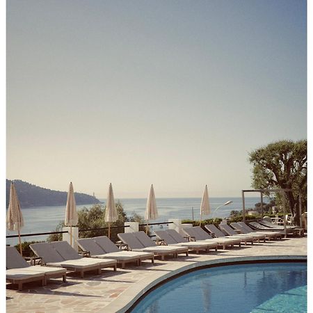 Hotel Le Versailles Villefranche-sur-Mer Exterior foto