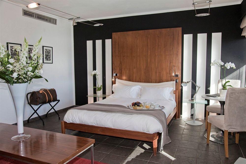 Hotel Le Versailles Villefranche-sur-Mer Exterior foto